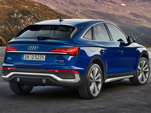 Play Audi Q5 Sportback 2021 Slide Game