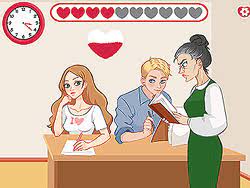 Play Secret High School Kissing Game