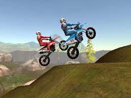 Play Dirt Bike Max Duel Game